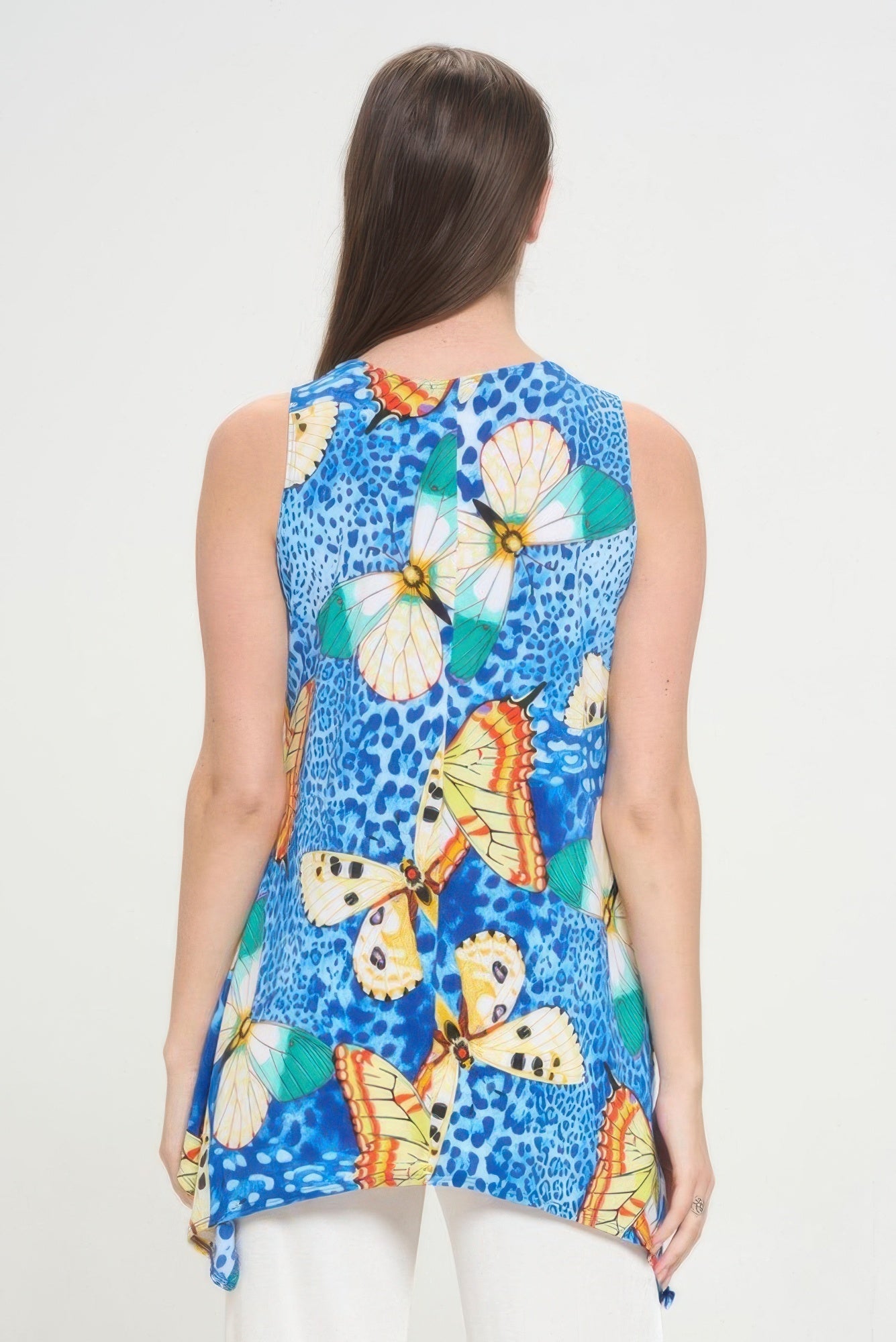 Hit Print Shark Bite Hem Tank