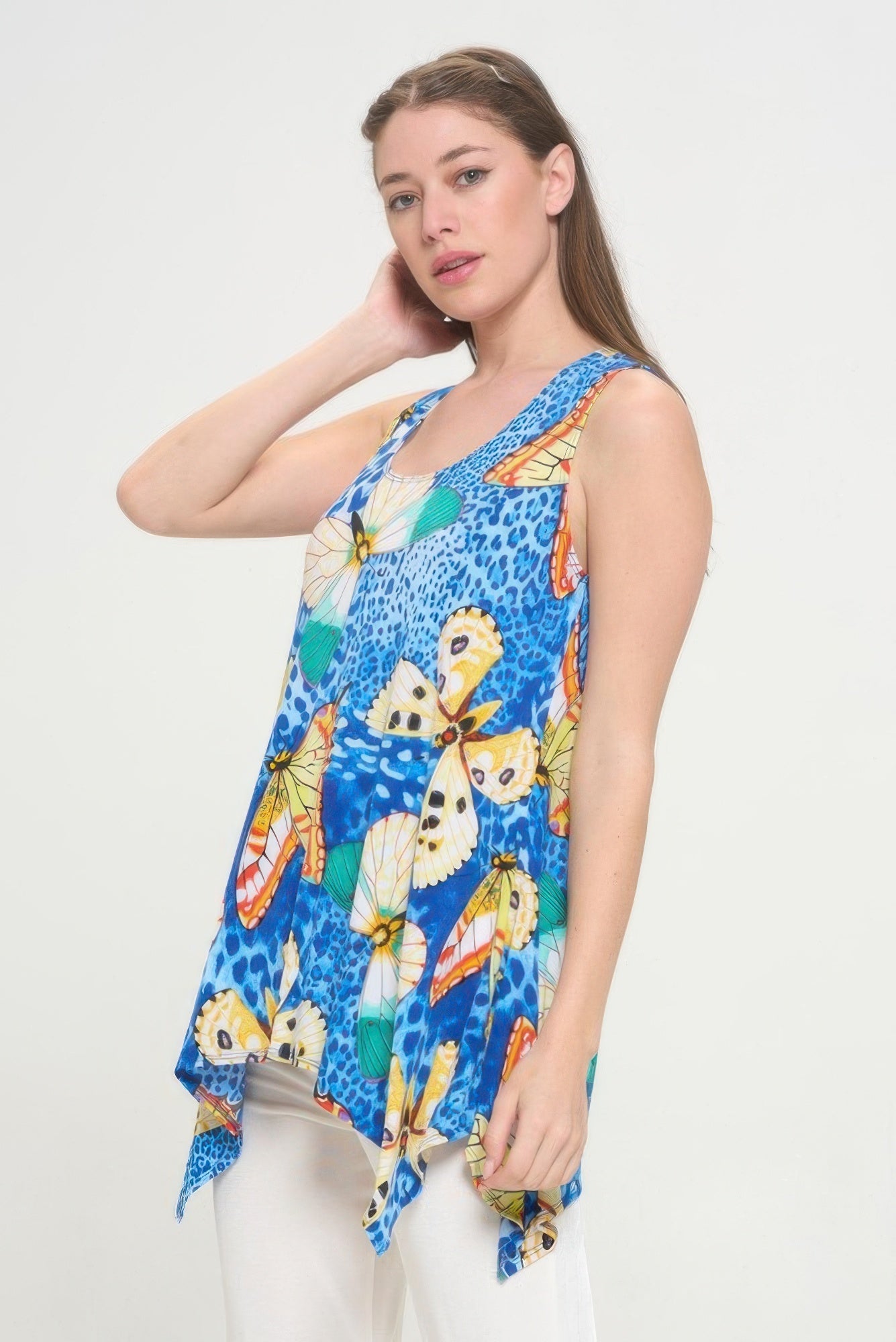 Hit Print Shark Bite Hem Tank