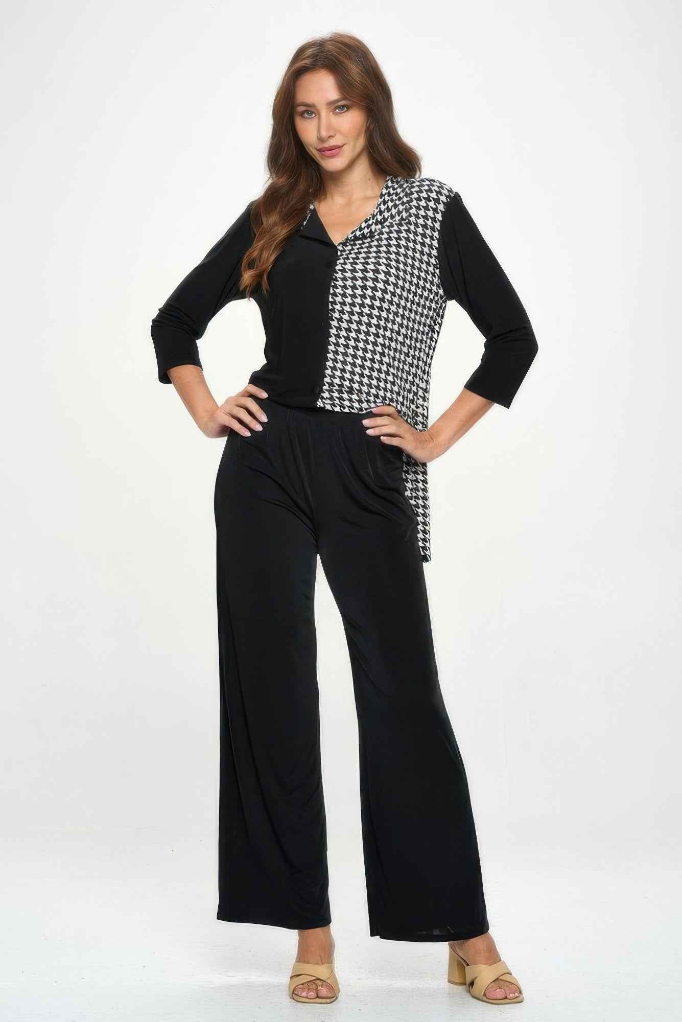 Hit Contrast Button 3/4 Sleeve Top