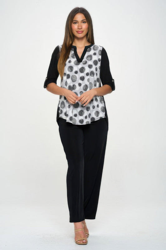 Hit Notch Neck Rolled Sleeve Top